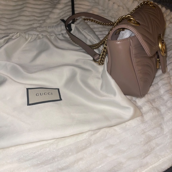 Gucci handbag - Picture 2 of 11